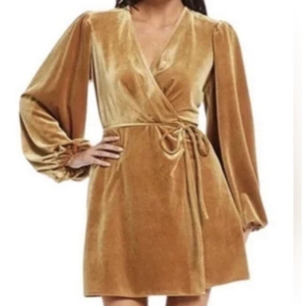 Gianni Bini Velvet Wrap Dress XS Marigold Long Sleeve Mini NWT MSRP $139 - Picture 9 of 9